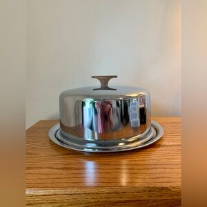 VTG Mid Century MCM Chrome Cake Carrier Platter Lock Teak Wood Lid Round silver